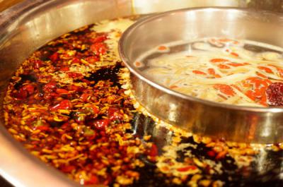 川味火鍋哔咔漫画APP下载