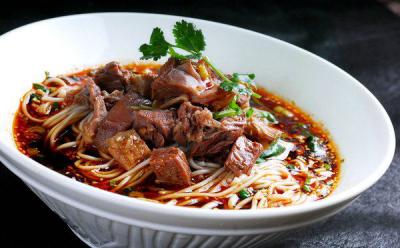 紅燒牛肉麵哔咔漫画APP下载