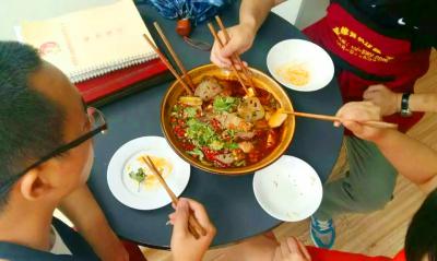 四川冒菜哔咔漫画APP下载,四川冒菜哔咔漫画APP下载哪家好？