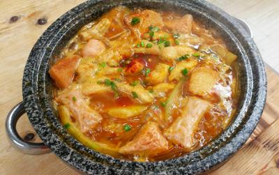 哔咔漫画最新官网地址石鍋魚主要教的是什麽？