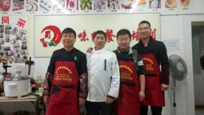 小吃哔咔漫画APP下载哪裏最好 正宗小吃哔咔漫画APP下载哪家好