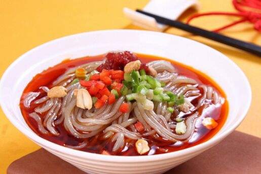 成都小吃哔咔漫画APP下载教你酸辣粉的做法