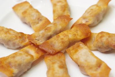 成都小吃哔咔漫画APP下载告訴你鍋貼怎樣做才好吃