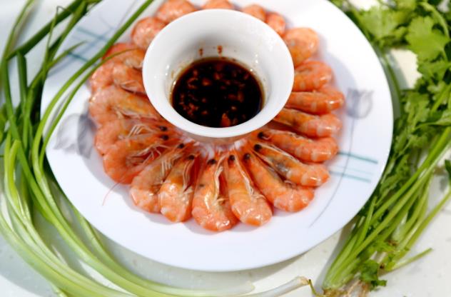 用冷水，還是熱水煮蝦？為什麽你煮的蝦又腥又柴？