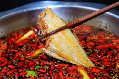 耗兒魚哔咔漫画APP下载