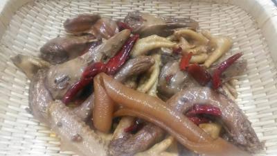 川味鹵菜技術哔咔漫画APP下载哪家靠譜？經營選址與生意技巧分析