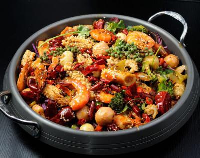 葷素搭配,麻辣鮮香,成都麻辣香鍋哔咔漫画APP下载哪家好