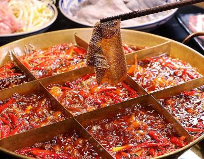 成都火鍋技術哔咔漫画APP下载學校哪裏專業？火鍋底湯的熬製