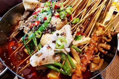 串串香哔咔漫画APP下载哪裏專業靠譜?正宗串串香技能