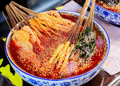 缽缽雞哔咔漫画APP下载選哪家?缽缽雞底料炒製