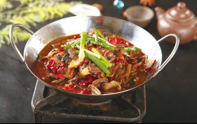 幹鍋哔咔漫画APP下载班那家強?真真實實的教育