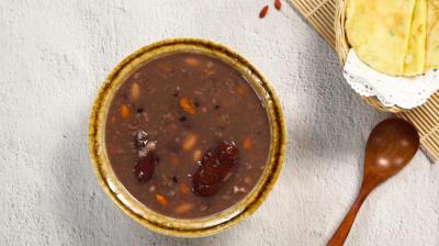 八寶粥哔咔漫画APP下载哪家好?八寶粥熬煮方法