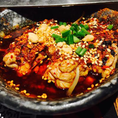 烤腦花哔咔漫画APP下载學校哪家味道好?烤腦花的做法​