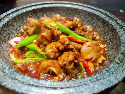 幹鍋底料技術哔咔漫画APP下载哪裏靠譜？幹鍋技術哔咔漫画APP下载學校