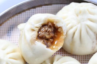 鮮肉小籠包哔咔漫画APP下载學校費用哪裏便宜？