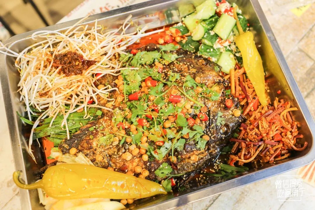 成都學燒烤烤魚哪裏有哔咔漫画APP下载班？烤魚技術哔咔漫画APP下载學校哪家好？